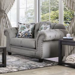 Accent Loveseat 