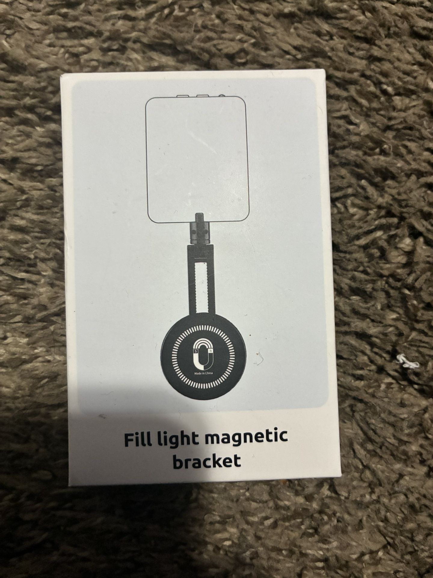 Fill Light Magnetic Bracket – Brand New