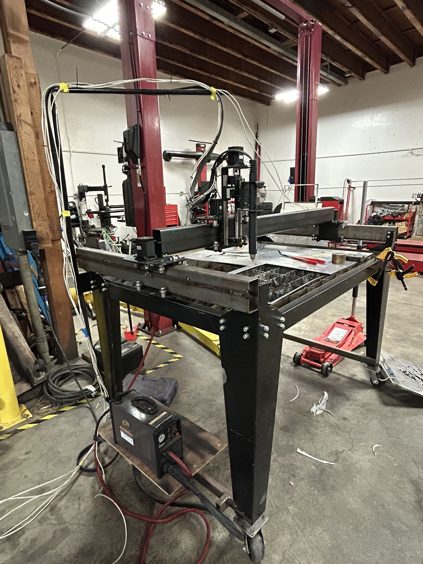 Plasma Cutting Table