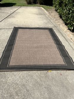 Indoor/Outdoor Rug
