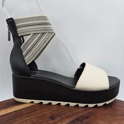 Sorel Cameron Sandals Women's 9.5 Black White Leather Strappy Platform Lug Wedge Chunky Flats Shoes