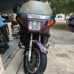 1986 Kawasaki Voyager XII