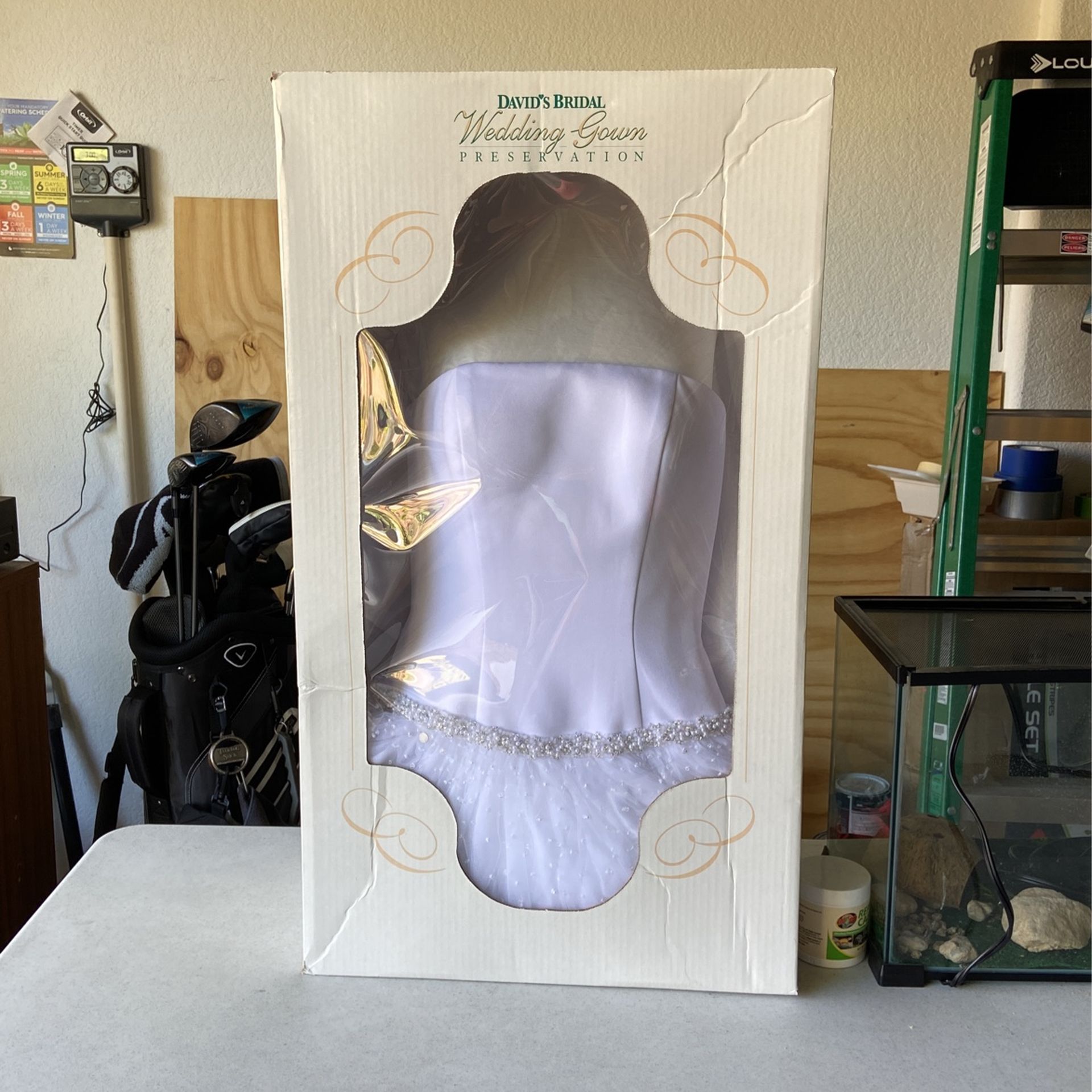 Size 4 Beautiful wedding dress princess style corset top with chiffon bottom cleaned and been in preservation box