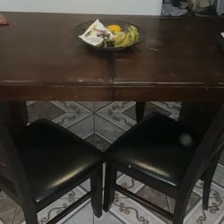 Kitchen Table 