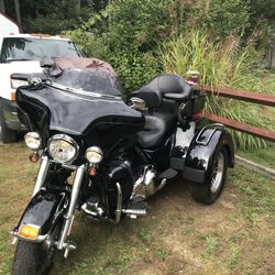 2013 Harley Davidson Trike With Trailer 