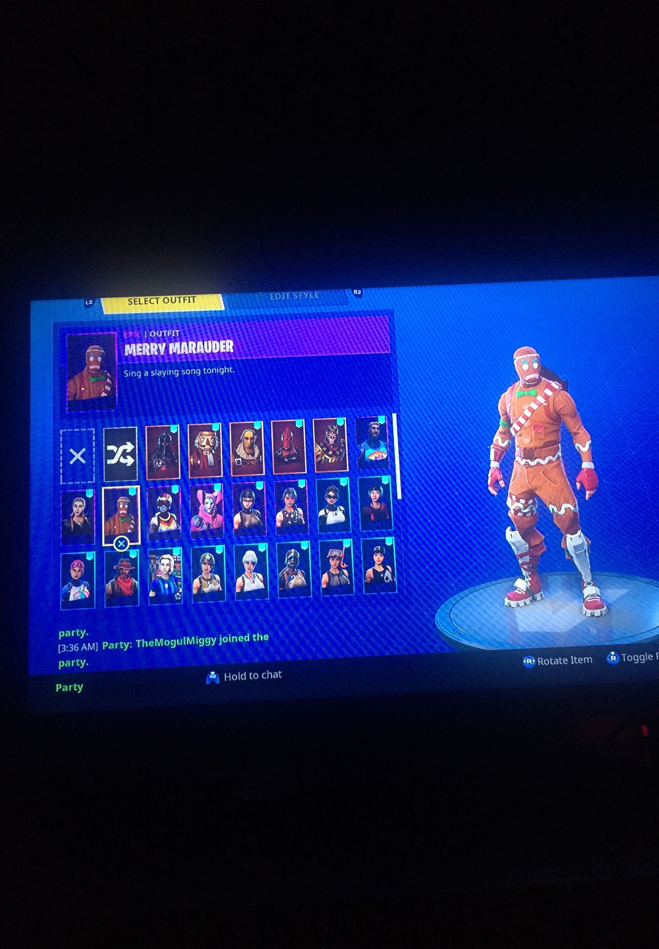 FORTNITE ACCOUNT WITH GINGERBREAD MAN