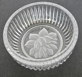 Lead Crystal Salad Bowl Frosted Lotus Flower Pattern 5"