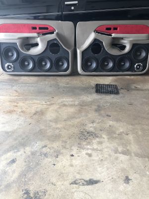 2 Front Custom Door Panels Fits One 6 5 Speaker And 4 8in Midrange Drivers Also 1 Bullet Tweeter Fits 01 06 Chevy Tahoe Gmc Yukon Note Some Modificat