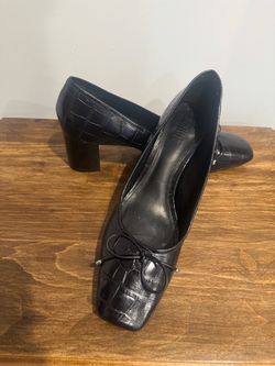 Schutz Black Croc-Embossed Block Heel Pumps
