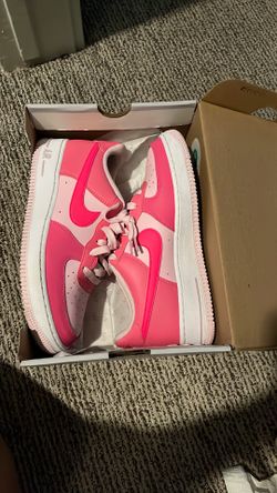 Pink Nike Air Force 1