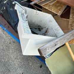 Free Sink
