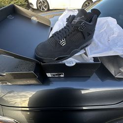 Jordan 4 Black Cat