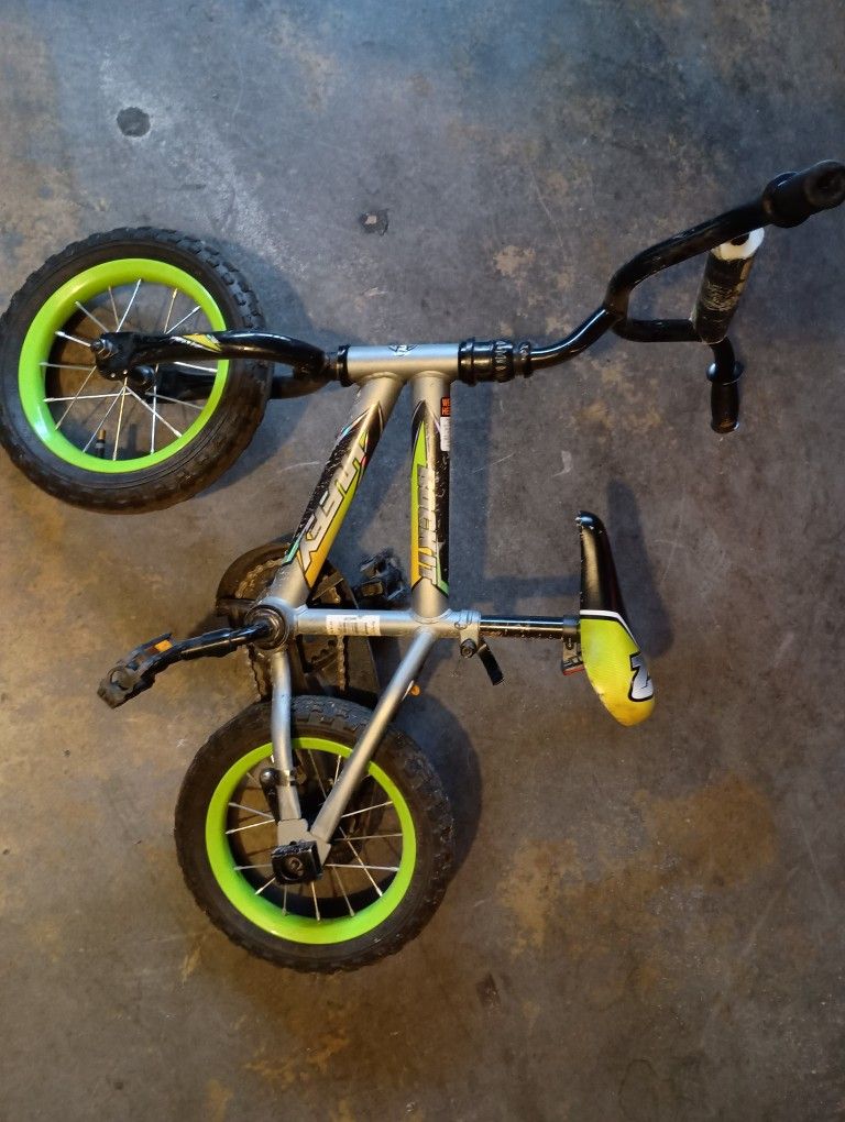 Boys Toddler Bike