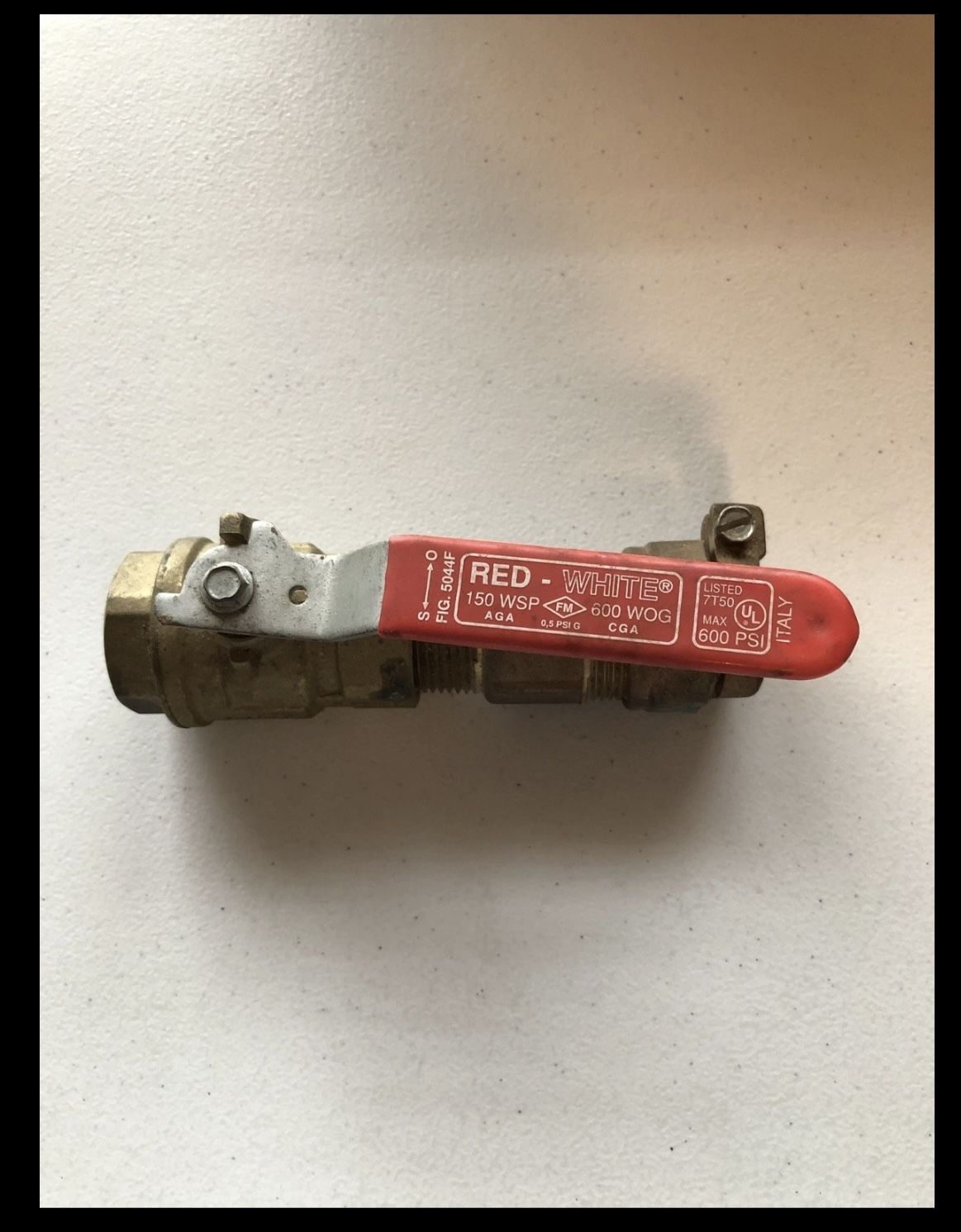 Red & White Brass Valve 150 WSP