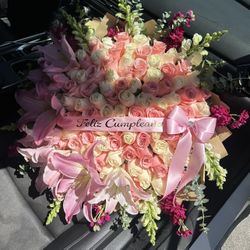 Flower Arrangements 
