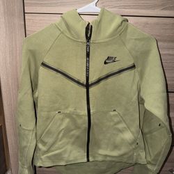 YL Green Nike Tech 