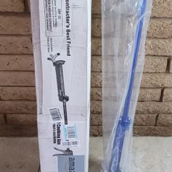 377 Newborn Caulk Gun, X-Tender, Deluxe, 45 in, 29 oz., Gray