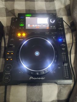2>Cdj-2000 pair > $1700 no lower all work