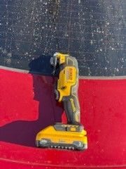 Dewalt 20v Multitool Con Bateria $100 Firme Precio