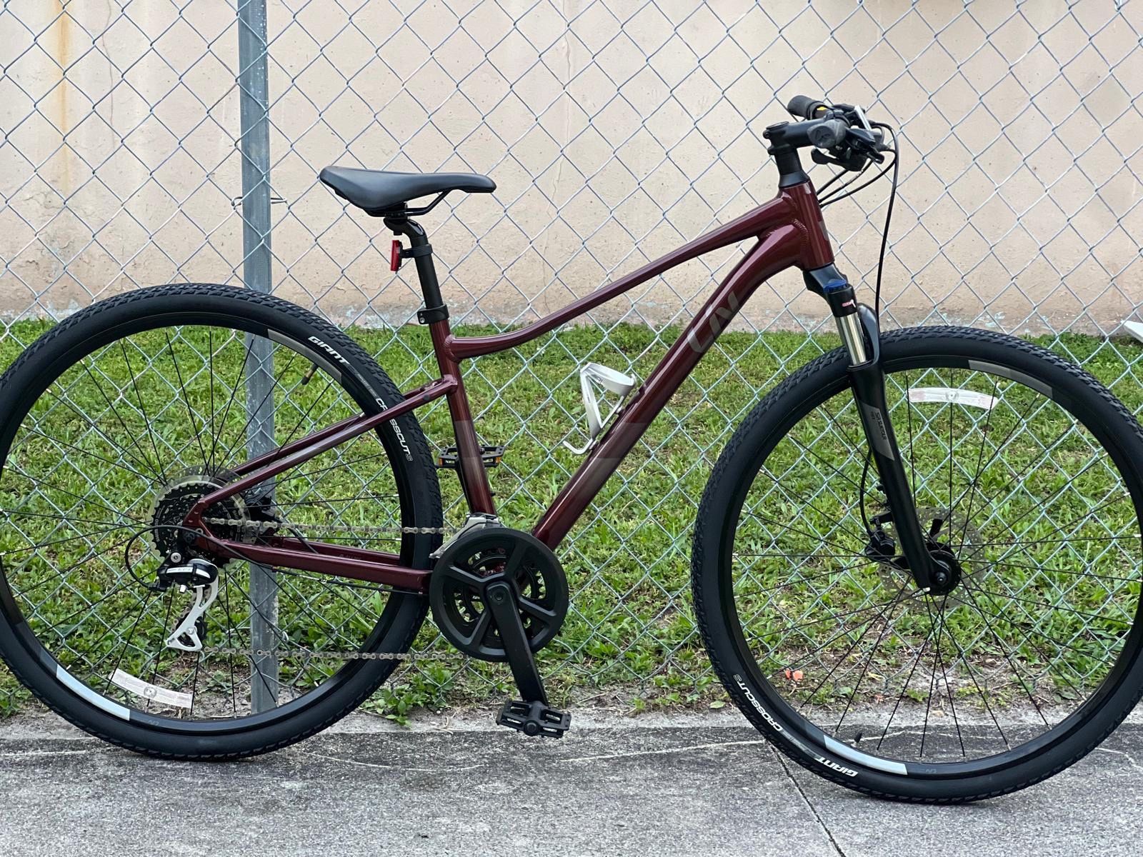 Giant Liv Rove Hybrid Bike
