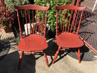 2 Windsor Chairs