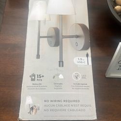 Globe Electric Wireless Rechargeable LED Integrated Wall Sconce 2-pack