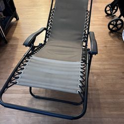 Lounge Foldable Chair 