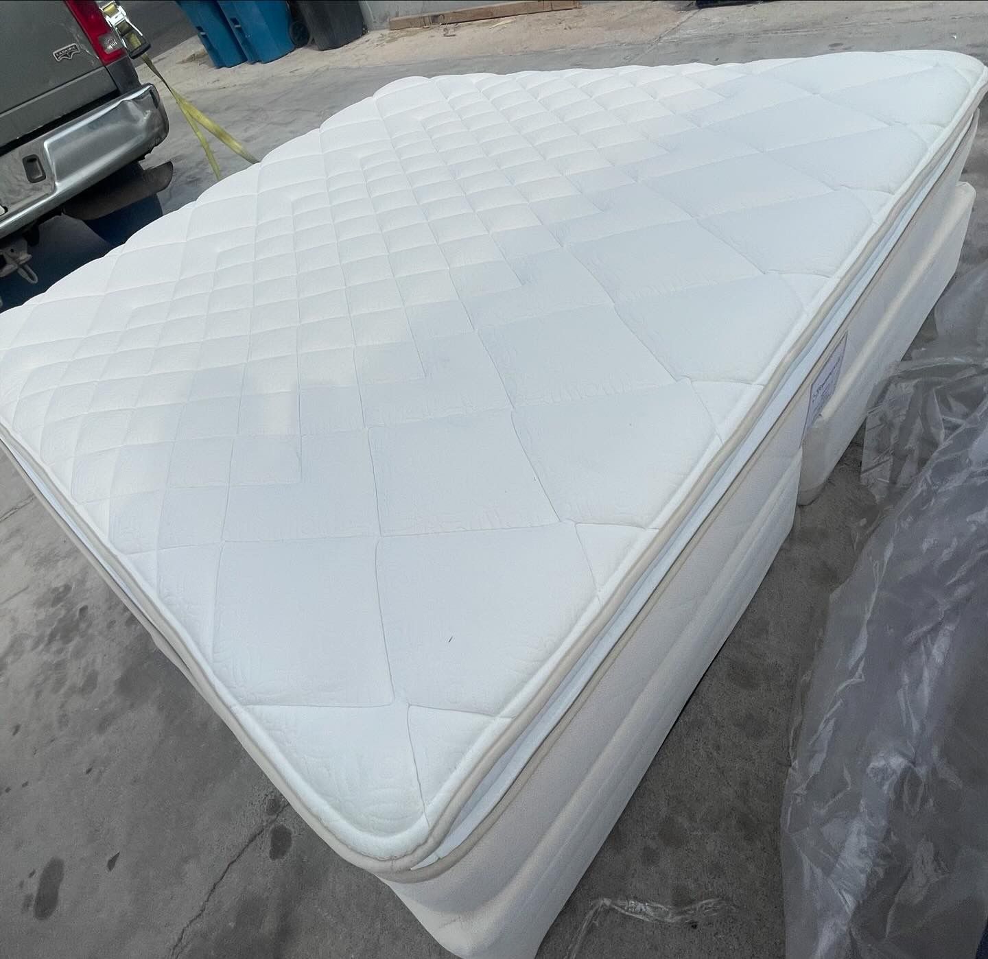 King Size Mattress With Box Springs 