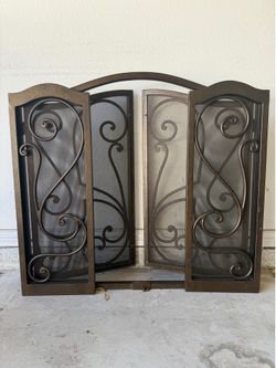 Decorative Wrought Iron Fireplace Screen – Excellent Condition