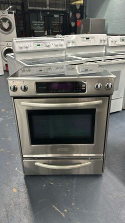 Kitchen Aid Self Cleans Elec tric Sto ve Fast Deli very!