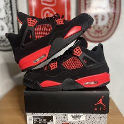 Red Thunder 4s