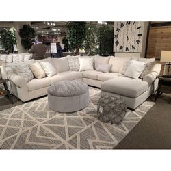 Sectional In Stock For Immediate Delivery 