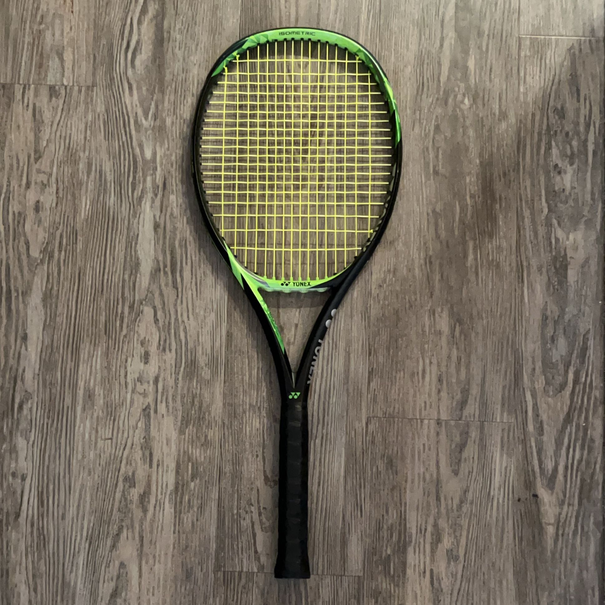 YONEX Ezone 98 Tennis Racket