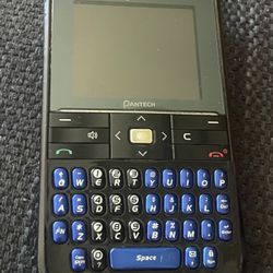 Pantech Slate (C530) mobile phone released for AT&T.