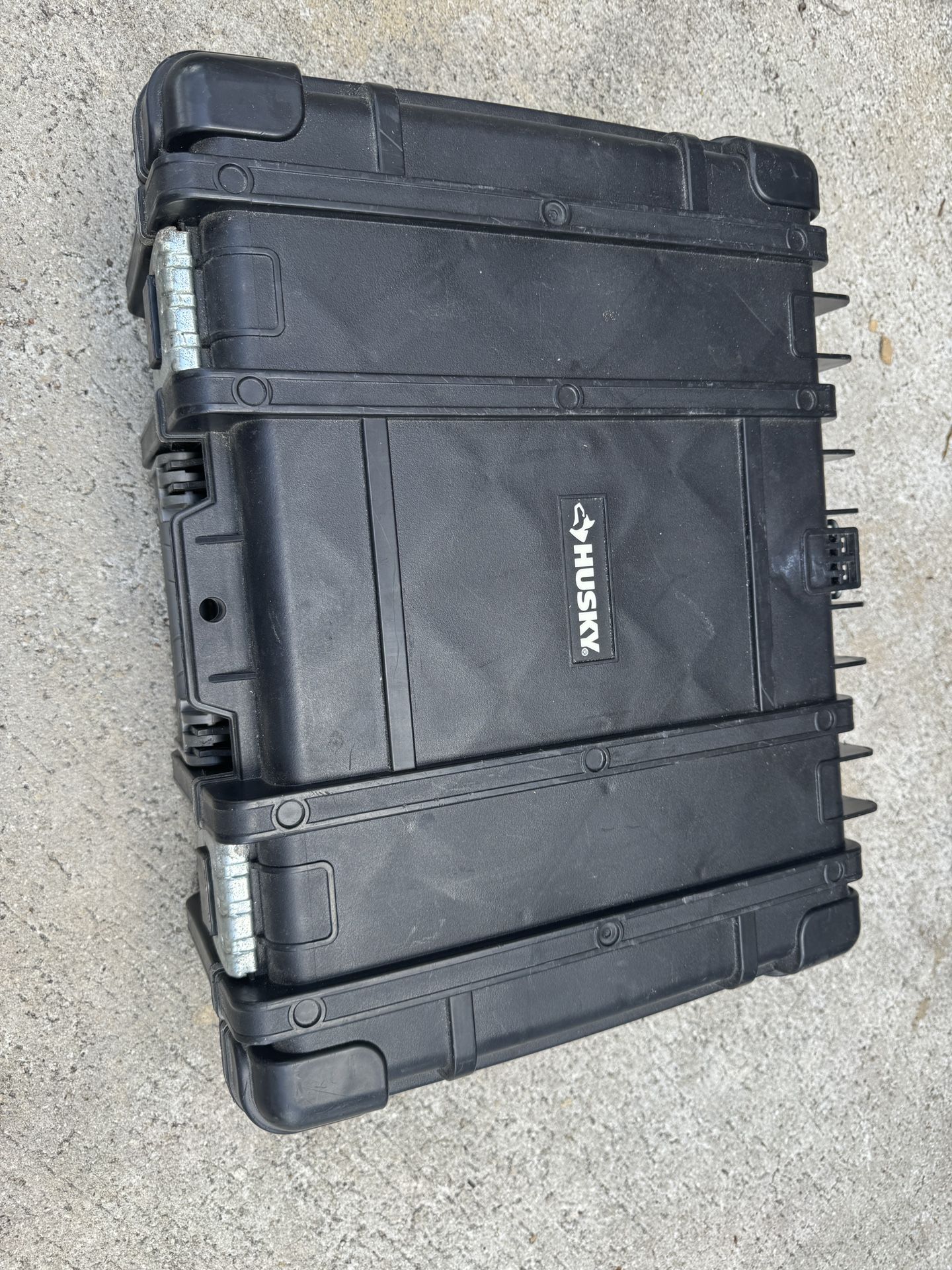 18x14 Inch Husky Hard Plastic Tool Case / Utility Case