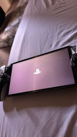 PlayStation portable (white)