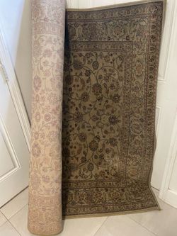 Area rug