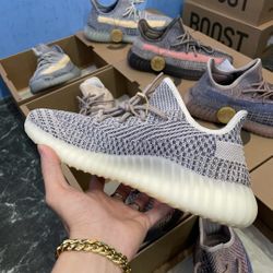  Yeezy Boost 350 V2 Ash Pearl
