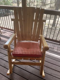 Leigh Country Wood Rocking Chairs (4)