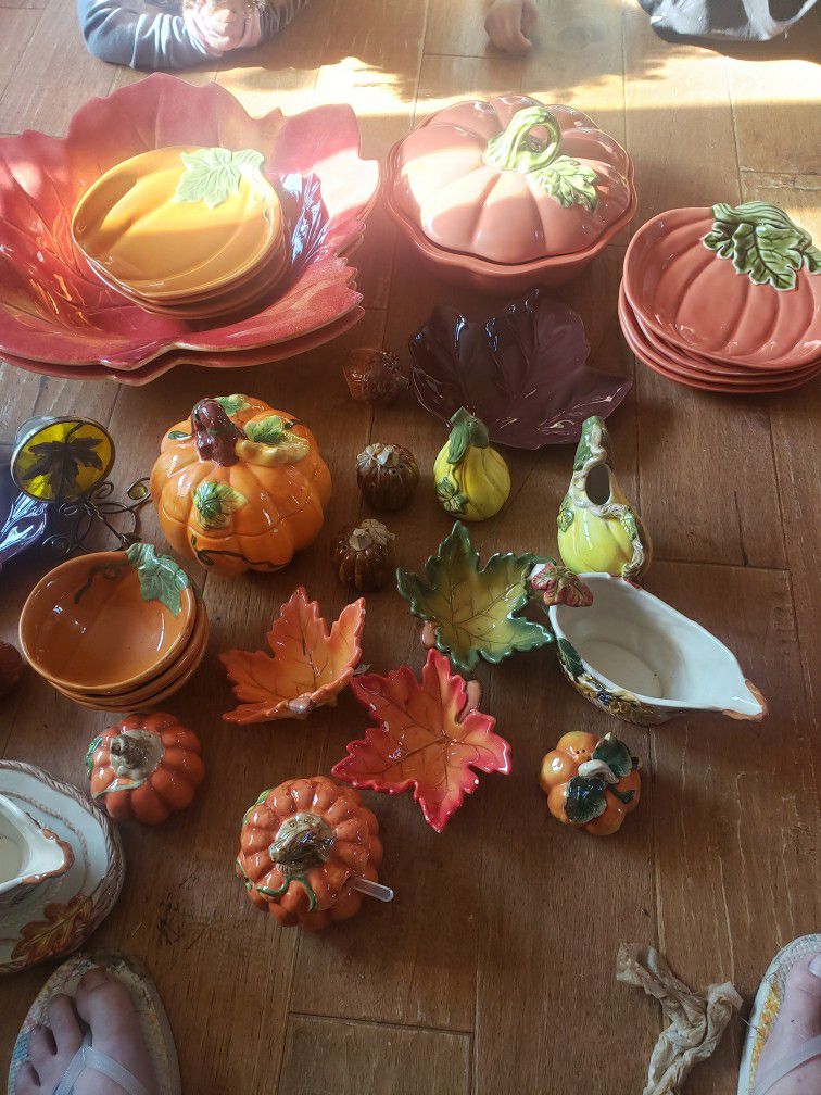 Fall Ceramic Decorations 