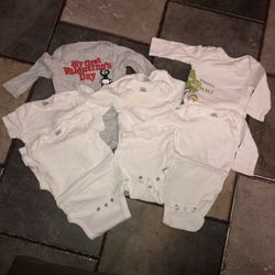 Assorted Onesies Bundle - 3 to 6 months