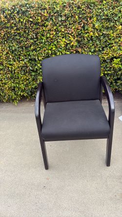 office chairs  set of 7