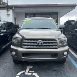 2014 Toyota Sequoia