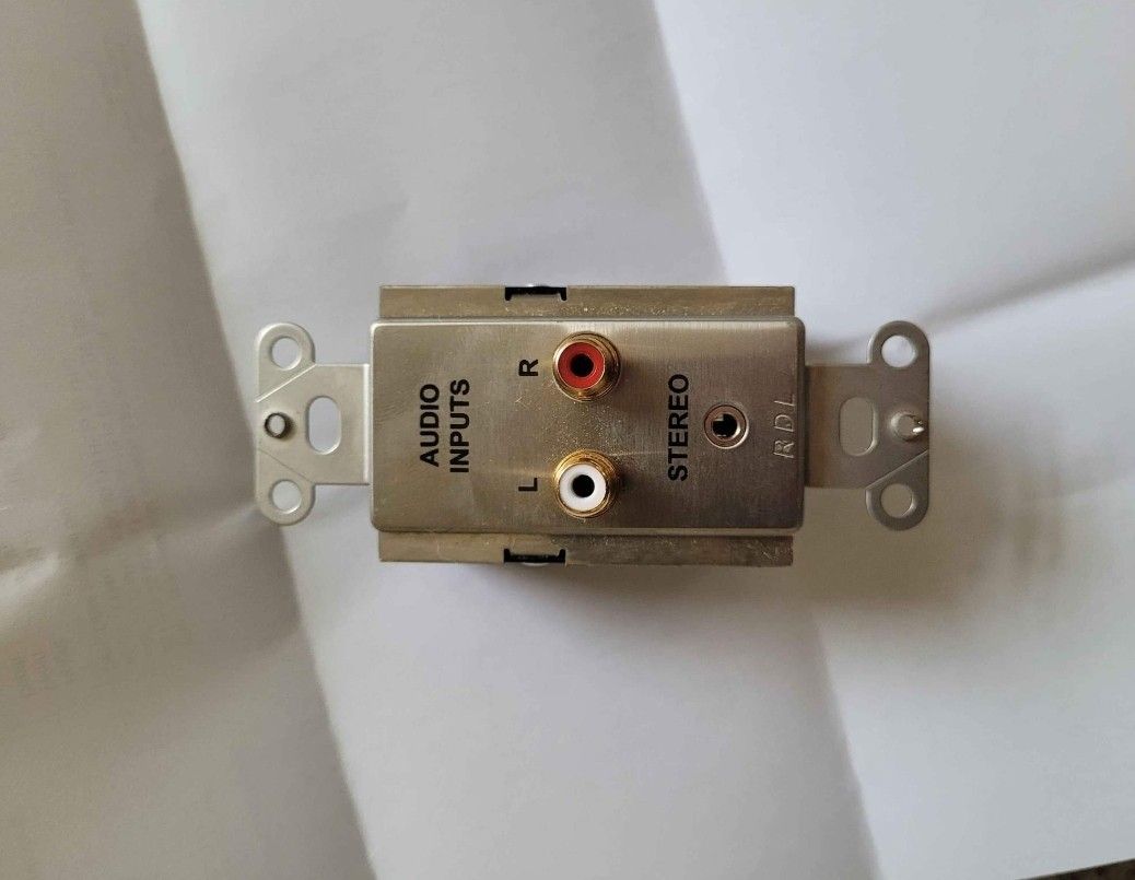 TURN YOUR HOME THEATER INTO A PROFESSIONAL MONSTER SOUND SYSTEM! sound system audio connector