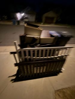 2 cribs  FREE