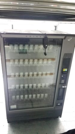 Drink Vending Machine Cash Reader Great Condition