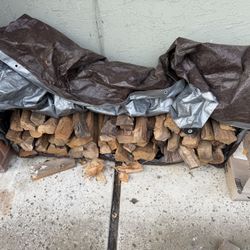 Seasoned Oak Firewood