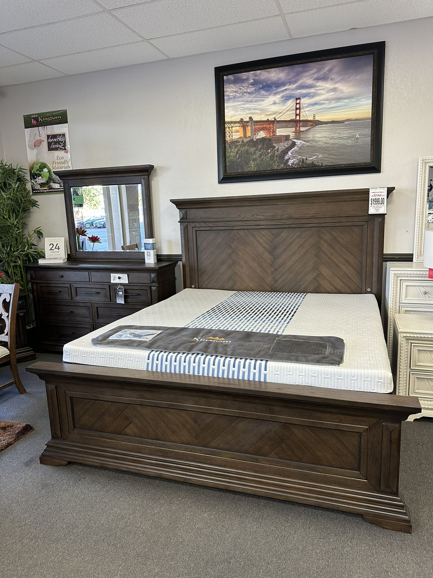 4PC King Bedroom Set 🔥Solid Wood 🪵