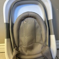 Infant To toddler  Bathtub