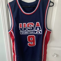 Michael Jordan Large L NWT Fast Shipping USA Basketball Adult Jersey Bulls NBA